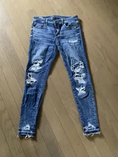 AMERICAN EAGLE ダメージ加工デニムスキニーパンツ