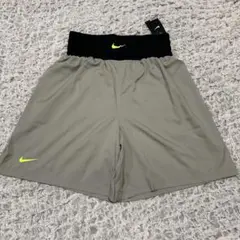 ナイキ　ボクシングショーツ　 XL タグ付き新品　DRY-FIT