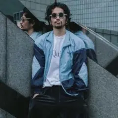 adidas 80s 万国旗タグ　ナイロンジャケット　エルボパッチ　ウルトラマン