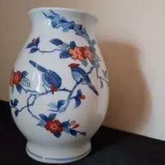 江戸中　鍋島焼　献上品　珍品　染錦蝶々図　　花瓶　名入　青山造　桐共箱 江戸中 鍋島焼 献上品 珍品 染錦蝶々図 花瓶 名入 青山造 桐共箱