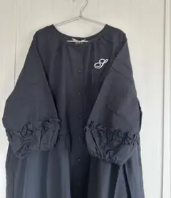 Samansa Mos2 イニシャル刺繍7分袖ティアードワンピース ブラック