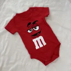 M&M 赤いロンパース