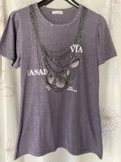 Ｔシャツ ビーズ装飾付き パープル 半袖 Ｍ〜Ｌ　未使用品