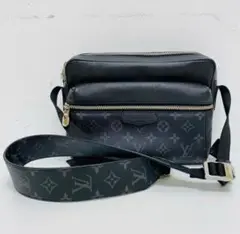 Item thumbnail for item 9519255a-36e6-4d25-9a2a-8453f9392dd6