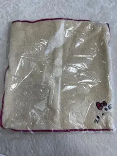 日焼けキティ 日本限定販売