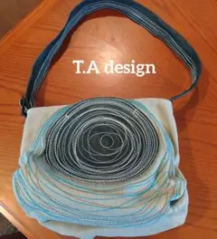 美品☆T.A design♡円形刺繍キャンバスショルダーバッグ