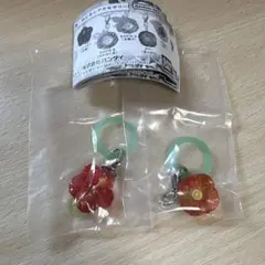 あなたに贈る花言葉　ガチャガチャ　めじるしアクセサリー　ハイビスカス　ポピー