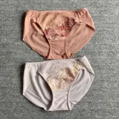 Item thumbnail for item e60d012e-14e8-4845-8de9-c8e026375381