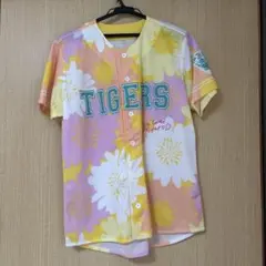 阪神　ユニフォーム　トラコ