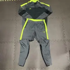 TIGORA セットアップ　メンズLサイズ　サッカー　スポーツウェア