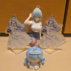 雪花ラミィフィギュア・アクリルスタンド2個
