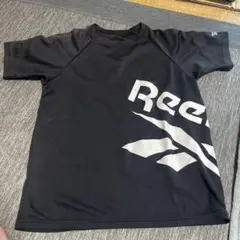 キッズ　Reebok ブラック半袖