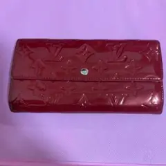 ルイヴィトン ヴェルニ 長財布