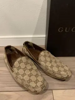 GUCCI ローファー ドライビングシューズ　スリッポン　フラット　GG柄