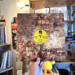 Item thumbnail for item fdbd68b5-2407-4c39-b46c-00c824a499f2