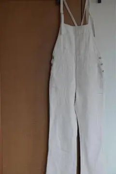 ナイスクラップ　オフ白オーバーオール デニムサロペット　NICE CLAUP