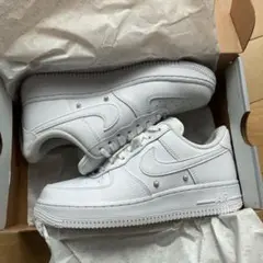 ナイキ エアフォース1 07 SE 完売品