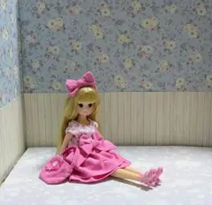 リカちゃん　ミニチュア　ドール　ワンピースセット