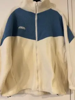 アイボリーと青のフリースジャケット XL