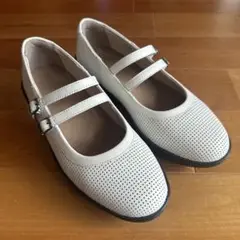 Item thumbnail for item b67bab21-42b3-448d-9a24-cf0fbc159aff