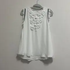 zara ブラウス　フリフリ　白