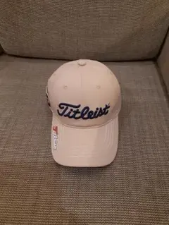 Item thumbnail for item fe5de52b-face-4f5b-a5b3-76fdc2b3ae0f