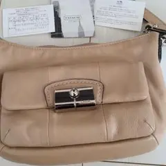 COACHのショルダーバックです。札幌大丸で購入致しました。