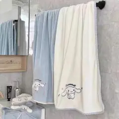 ウサギ刺繍のフリースバスタオル