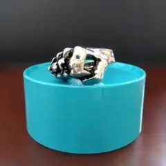 Item thumbnail for item fc7f7edd-fe28-4dda-aa1e-783aa74011d7