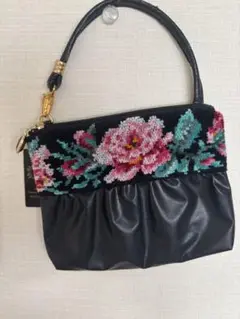 Item thumbnail for item bf28a4d9-ab94-44d6-bdb8-e4db3e26f201