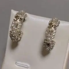 中古美品付属品なし CHANEL キラキラ ビジュー フープピアス 正規品