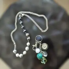 Item thumbnail for item 6067d534-2bdd-4ba0-8476-38b8a0206629