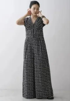 超美品　ne Quittez pas オールインワン　ブラック　Mサイズ