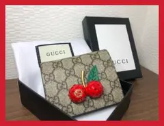 【新品未使用】GUCCI チェリー 折財布 早い者勝ち‼️