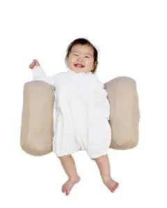 ベビー　寝返り防止クッション