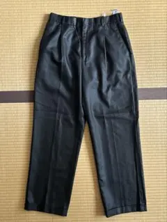 スラックス