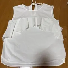 美品✴︎ROPE フリル付きホワイトノースリーブシャツ