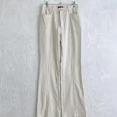 Item thumbnail for item 803b1581-e527-442c-a797-3af30a25855f