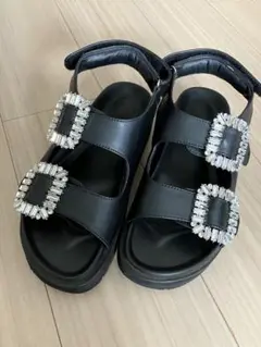 vis 厚底ビジューサンダル