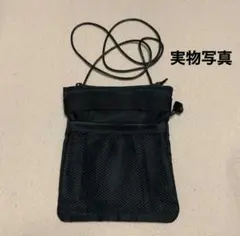 中古ナイロンサコッシュ ブラック 黒 男女兼用 お出かけ レジャー スポーツ観戦