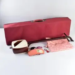 Item thumbnail for item db37f339-6b3f-4c7a-98b5-515bd06d4070