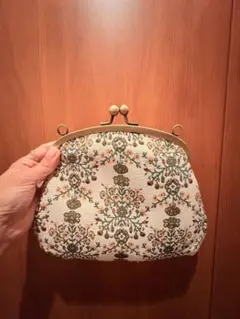 Item thumbnail for item 24ae88f5-c898-4820-b5d0-b1fa2de63ff3