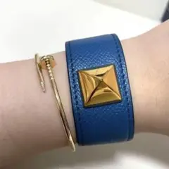 エルメス レザーバングル メドール ブルー
