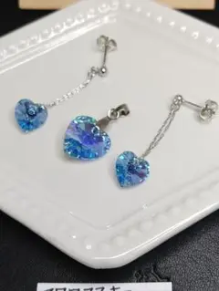 ハンドメイド スワロフスキー ペンダントトップ ピアスセット