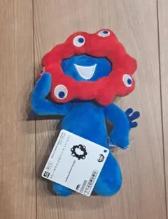ミャクミャク　カバンに付けられるぬいぐるみ