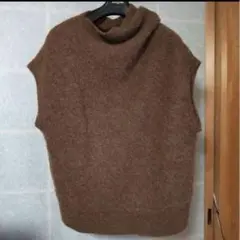 極美品✨　tang ブークレ　変形ベスト　ブラウン　個性派