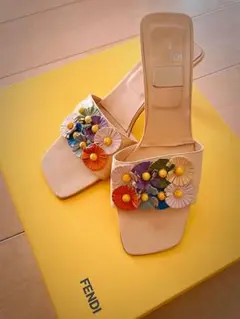 FENDI サンダル