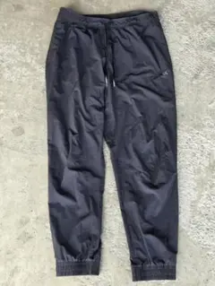 CALVIN KLEIN ナイロン製 黒 ストレートパンツ