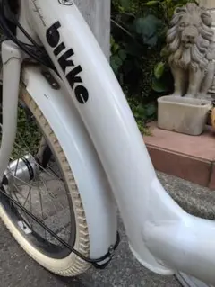 ダメージ詳細ページ★ホワイトカスタム【ビッケポーラー】電動アシスト自転車