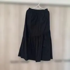 黒 ティアードロングスカート